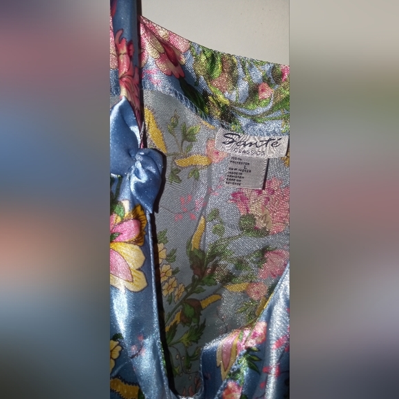 Vintage Night gown - Picture 6 of 6